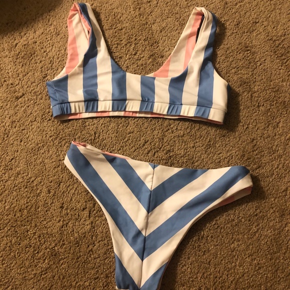 Reversible Bikini top - Picture 3 of 5